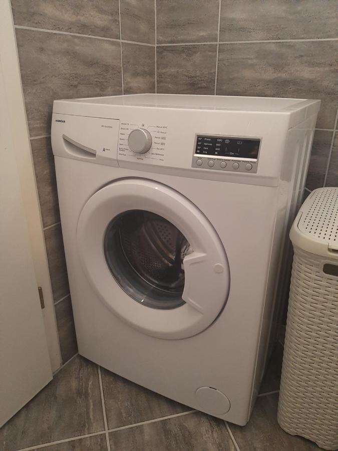 Apartment Enis บาร์บารีกา ภายนอก รูปภาพ