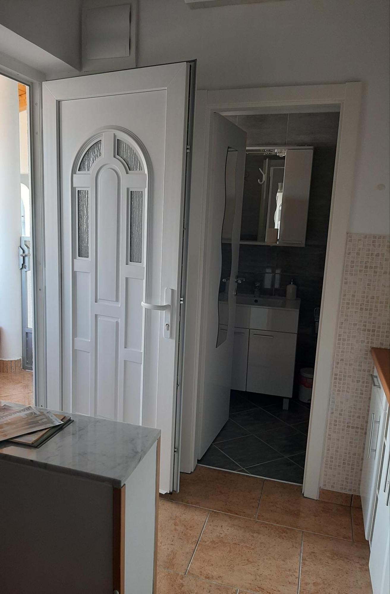 Apartment Enis บาร์บารีกา ภายนอก รูปภาพ